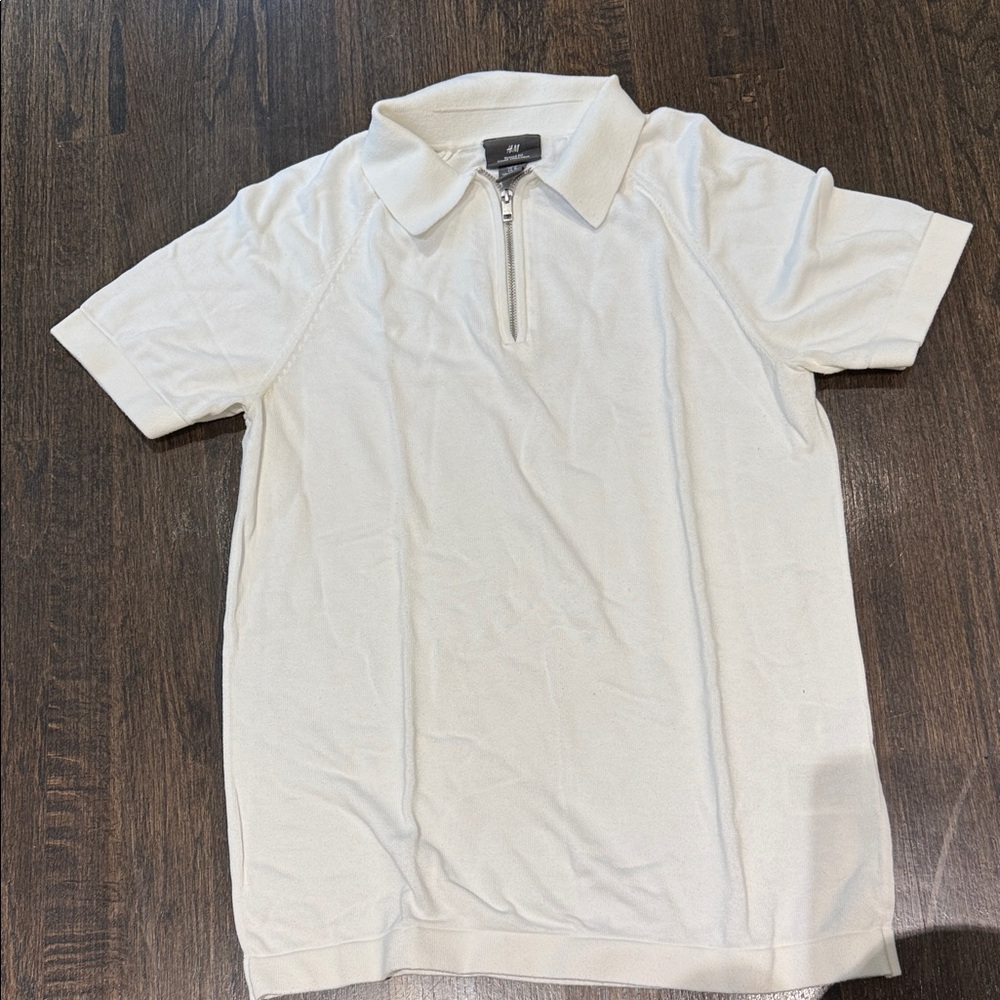 H&M Off-White Polo Shirt with Zipper